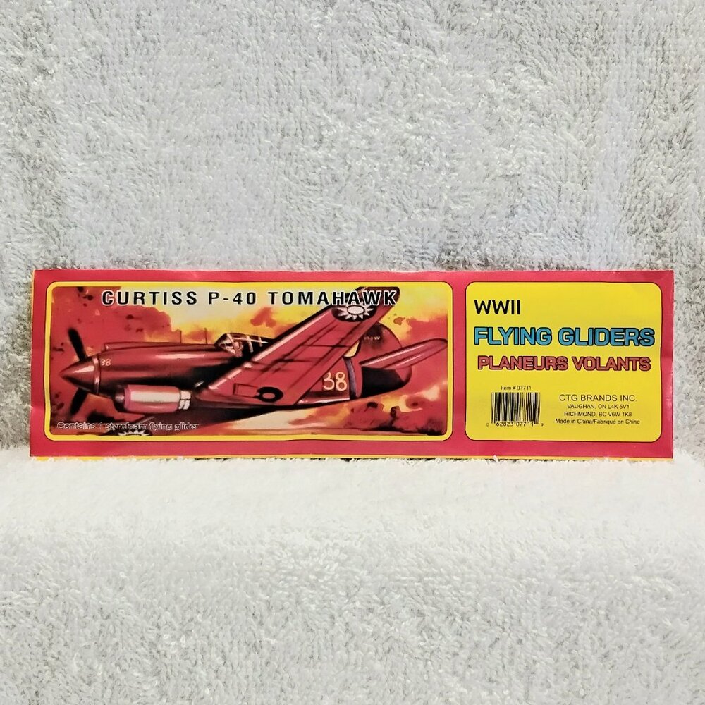 Sealed 5/$20 WWII Flying Curtiss P-40 Tomahawk Glider by CTG Brands Inc.!!